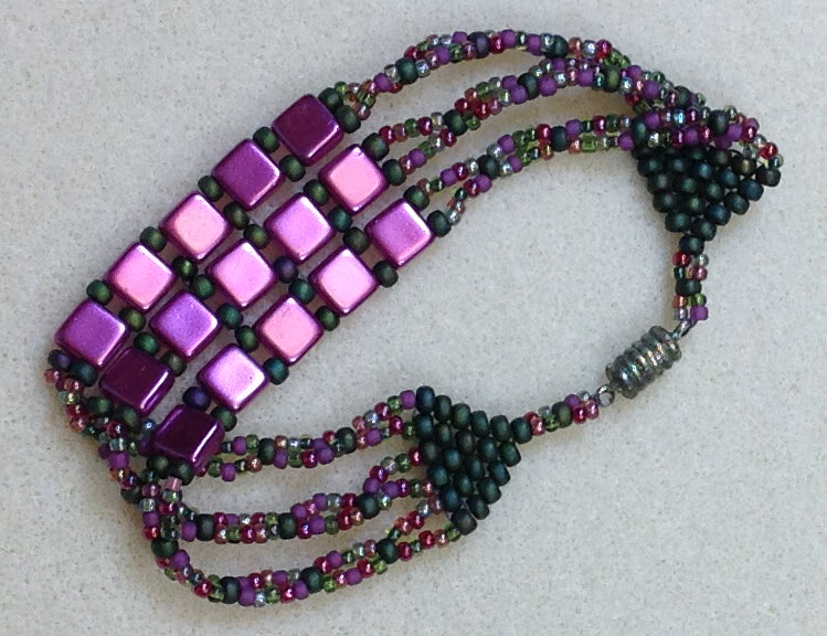 2017_GreenMagenta_Bracelet